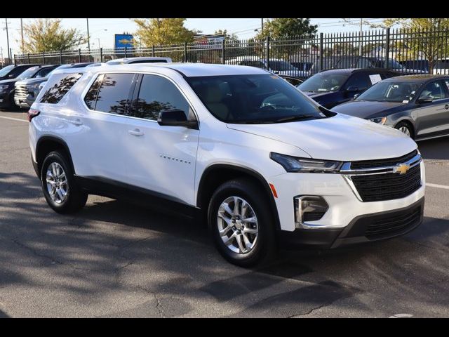 2023 Chevrolet Traverse LS