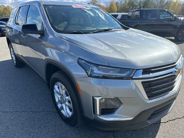 2023 Chevrolet Traverse LS