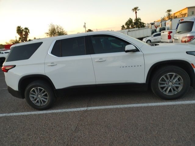 2023 Chevrolet Traverse LS