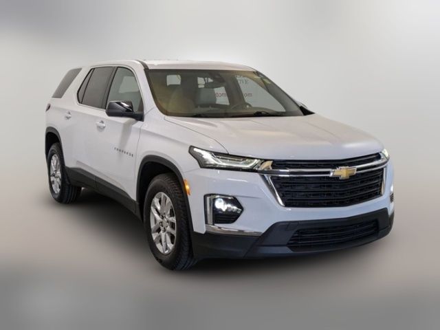 2023 Chevrolet Traverse LS