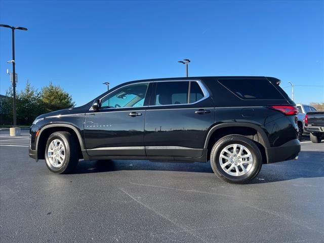 2023 Chevrolet Traverse LS