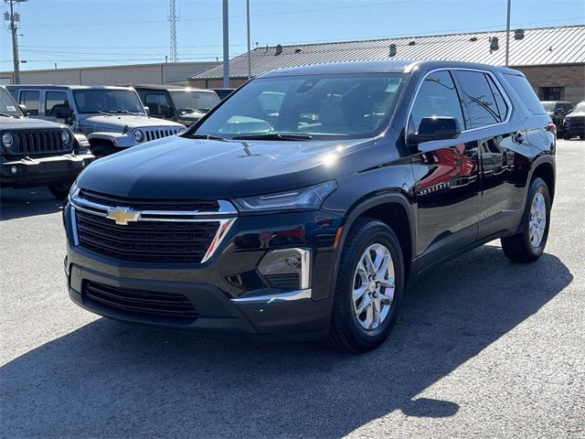 2023 Chevrolet Traverse LS