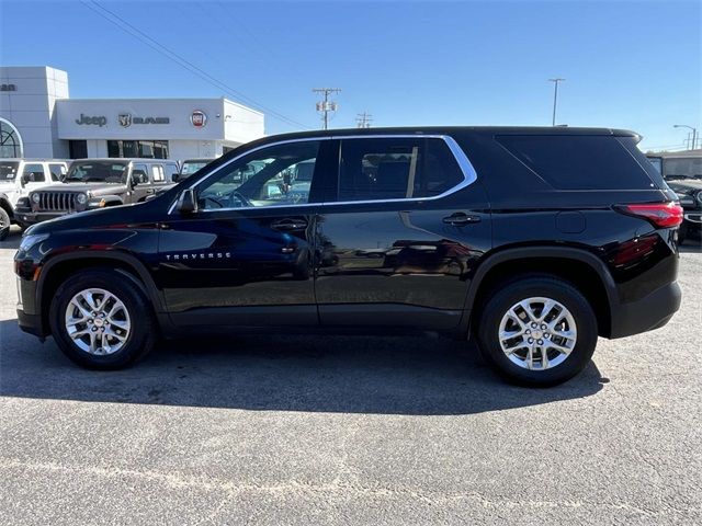 2023 Chevrolet Traverse LS