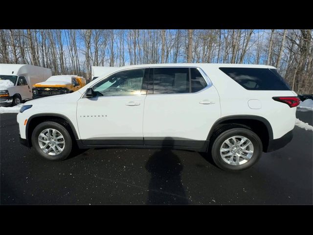 2023 Chevrolet Traverse LS