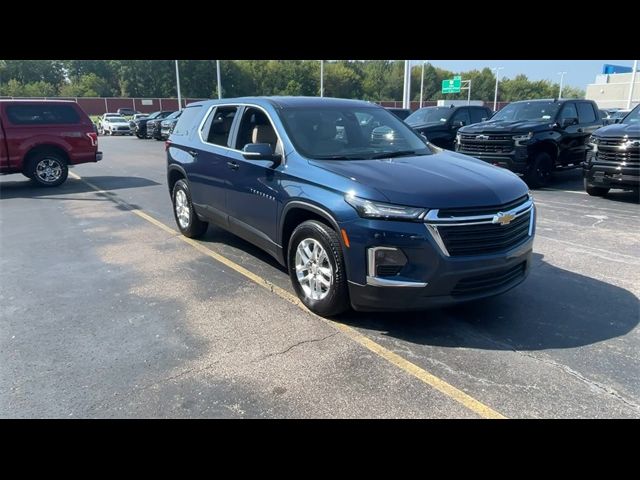 2023 Chevrolet Traverse LS