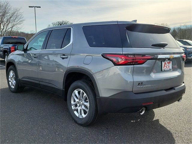 2023 Chevrolet Traverse LS