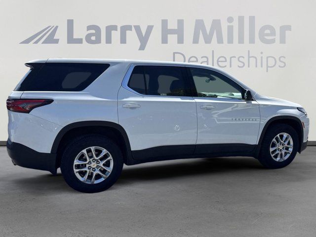 2023 Chevrolet Traverse LS