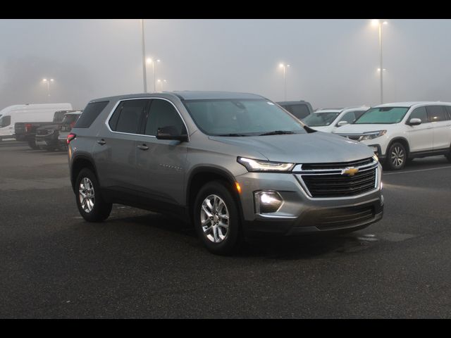 2023 Chevrolet Traverse LS