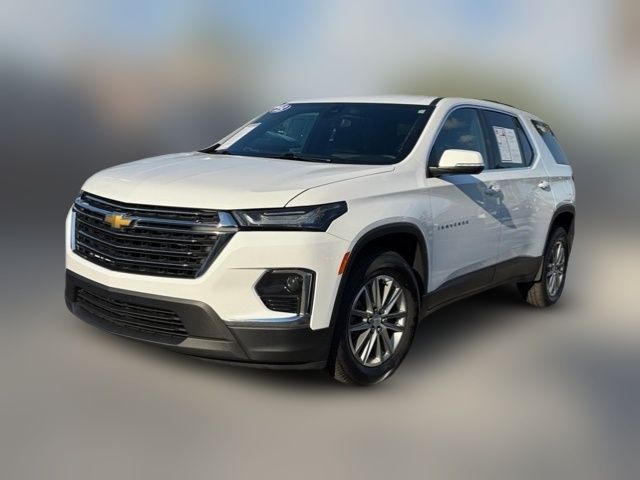 2023 Chevrolet Traverse LT Cloth