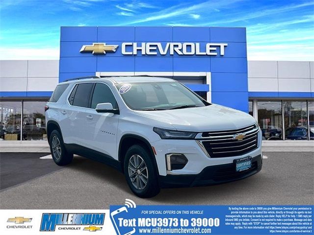 2023 Chevrolet Traverse LT Cloth