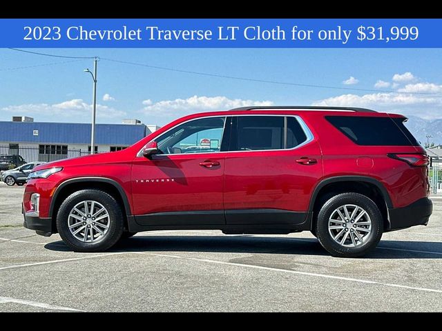 2023 Chevrolet Traverse LT Cloth