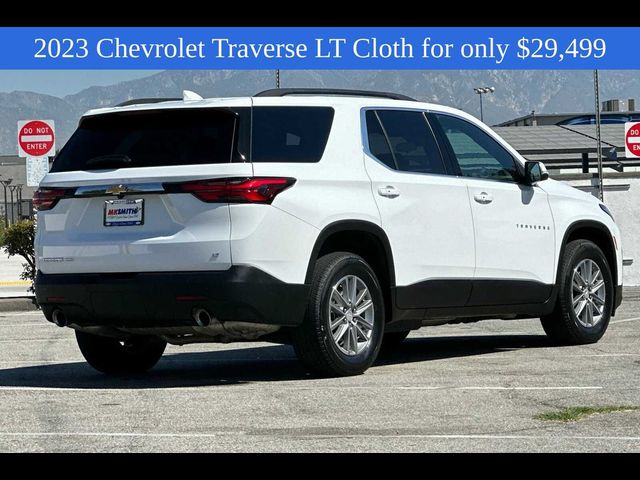 2023 Chevrolet Traverse LT Cloth