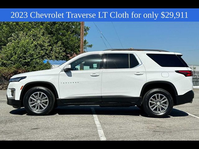 2023 Chevrolet Traverse LT Cloth