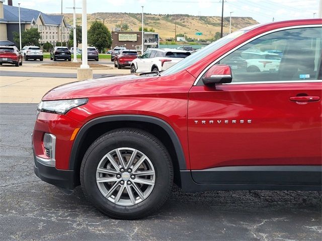 2023 Chevrolet Traverse LT Cloth