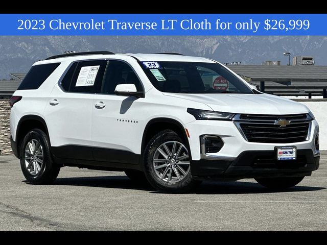 2023 Chevrolet Traverse LT Cloth