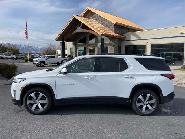 2023 Chevrolet Traverse LT Leather