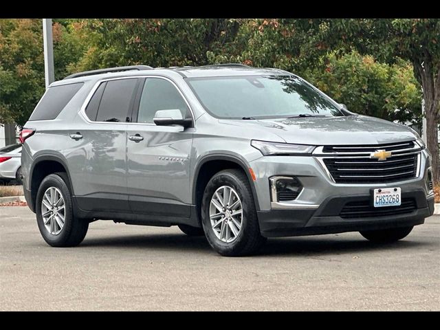 2023 Chevrolet Traverse LT Leather