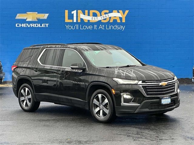 2023 Chevrolet Traverse LT Leather