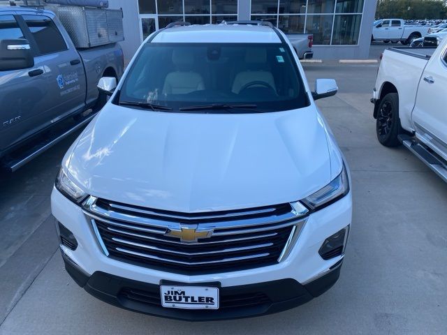 2023 Chevrolet Traverse LT Leather