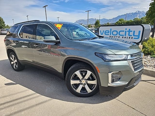 2023 Chevrolet Traverse LT Leather