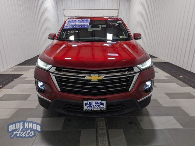 2023 Chevrolet Traverse LT Leather