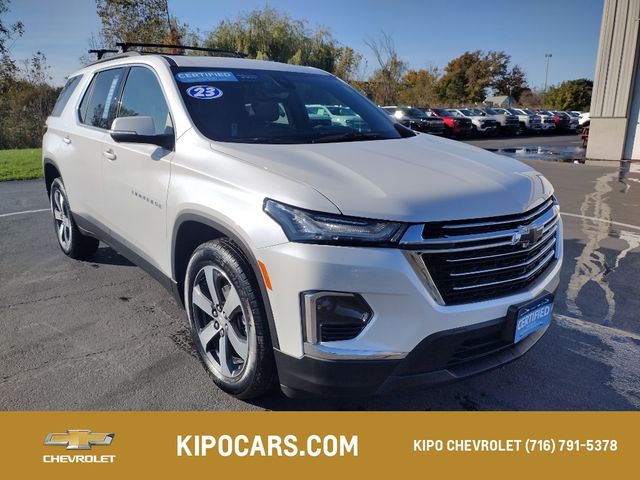 2023 Chevrolet Traverse LT Leather