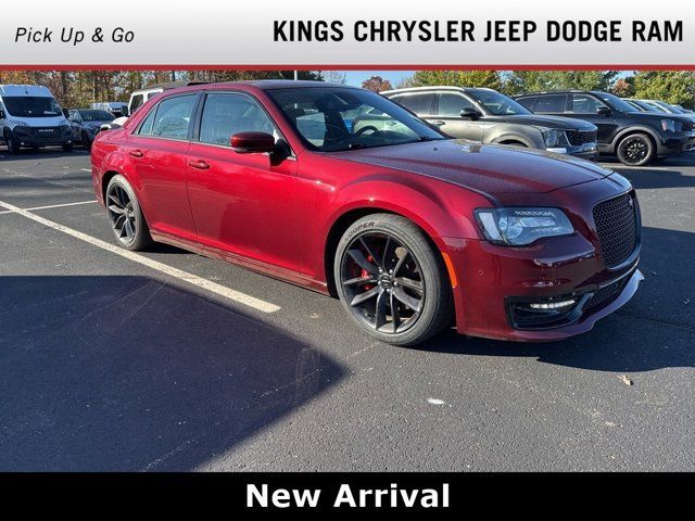 2023 Chrysler 300 300C