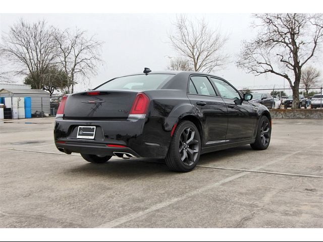 2023 Chrysler 300 300S