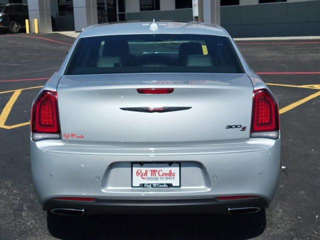 2023 Chrysler 300 300S