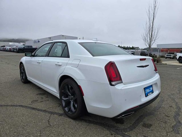 2023 Chrysler 300 300S