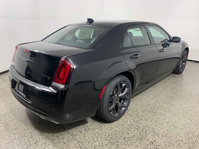 2023 Chrysler 300 300S