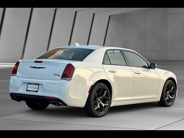 2023 Chrysler 300 300S