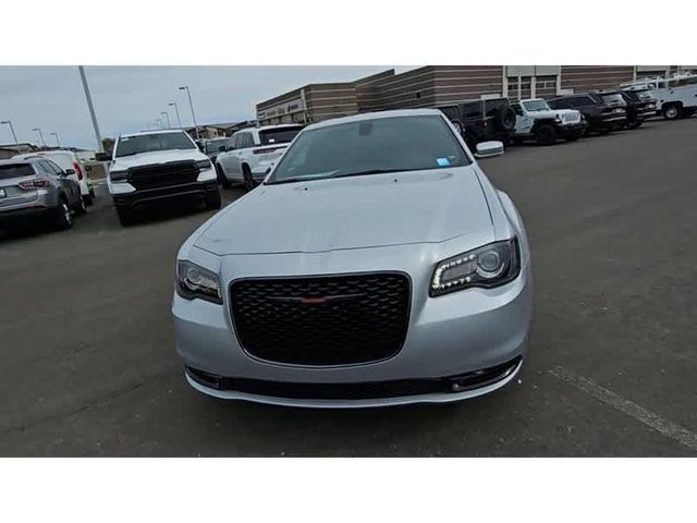 2023 Chrysler 300 300S