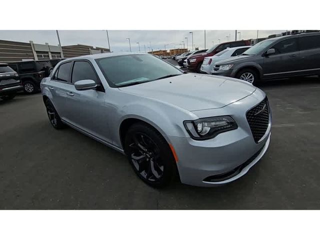 2023 Chrysler 300 300S