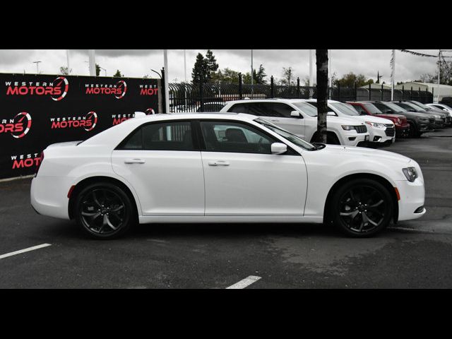 2023 Chrysler 300 300S