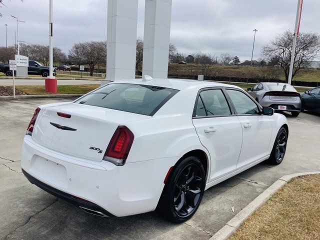 2023 Chrysler 300 300S