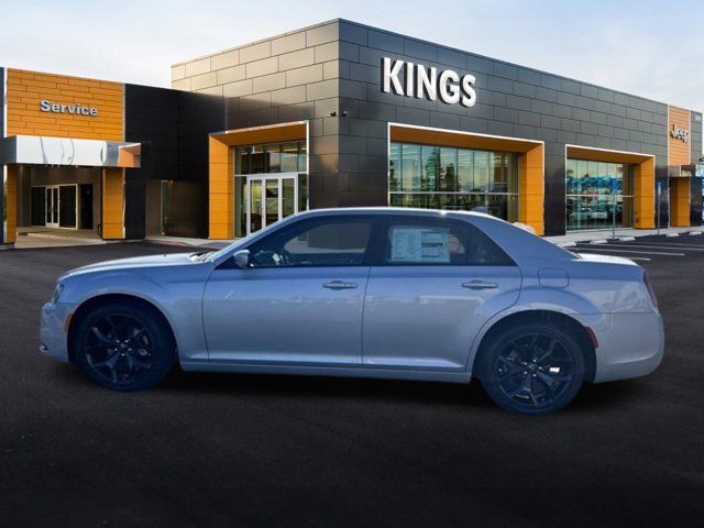 2023 Chrysler 300 300S