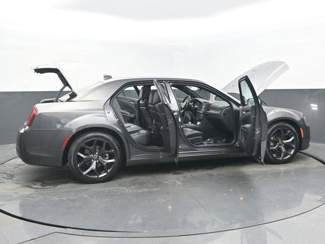 2023 Chrysler 300 300S