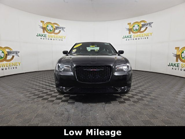 2023 Chrysler 300 300S