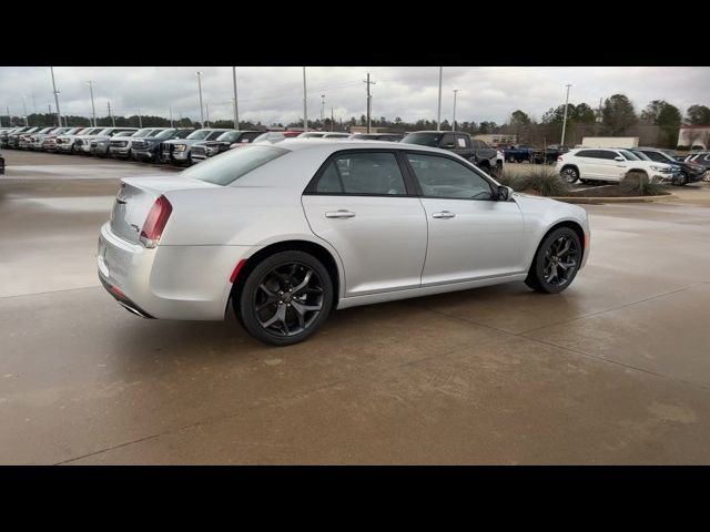 2023 Chrysler 300 300S