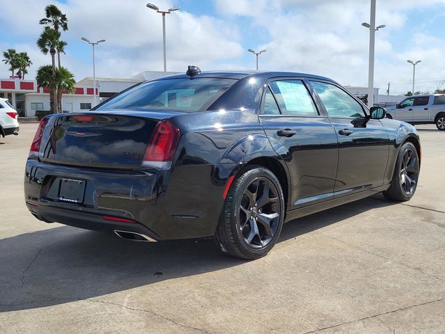 2023 Chrysler 300 300S