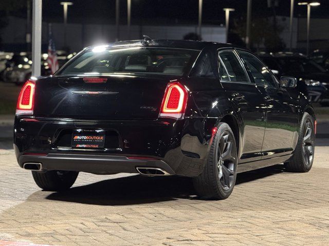 2023 Chrysler 300 300S