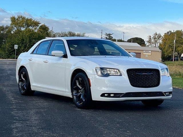 2023 Chrysler 300 300S