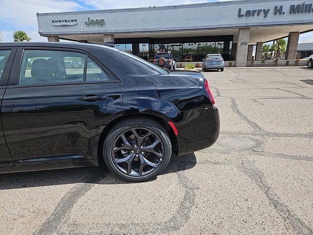 2023 Chrysler 300 300S