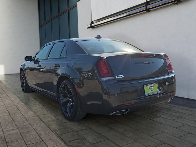 2023 Chrysler 300 300S