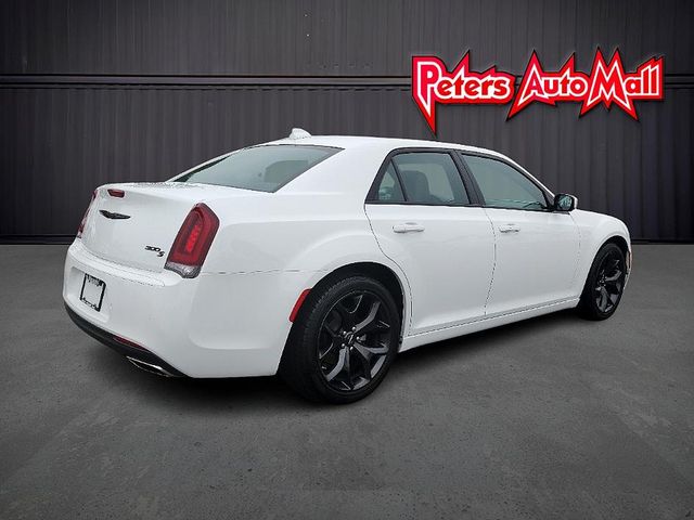 2023 Chrysler 300 300S