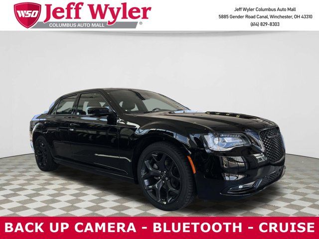 2023 Chrysler 300 300S