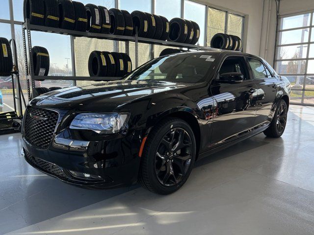 2023 Chrysler 300 300S