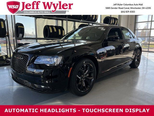 2023 Chrysler 300 300S