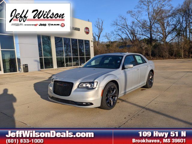 2023 Chrysler 300 300S